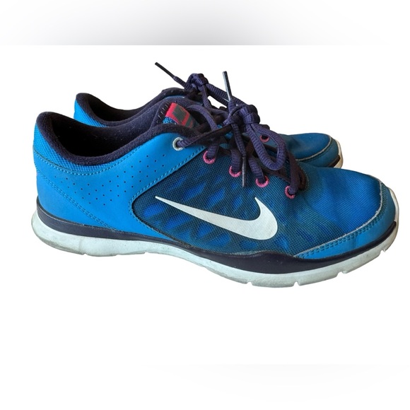 Nike Shoes - Retro Blue & Pink Nike Training Running Shoes Women’s 8.5